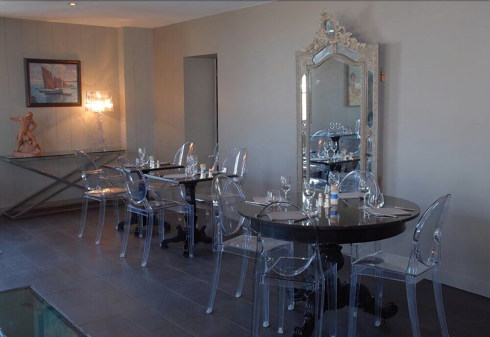 Hotel Napoleon 3*